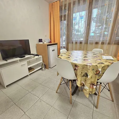 Apartment Simple & For Adventures